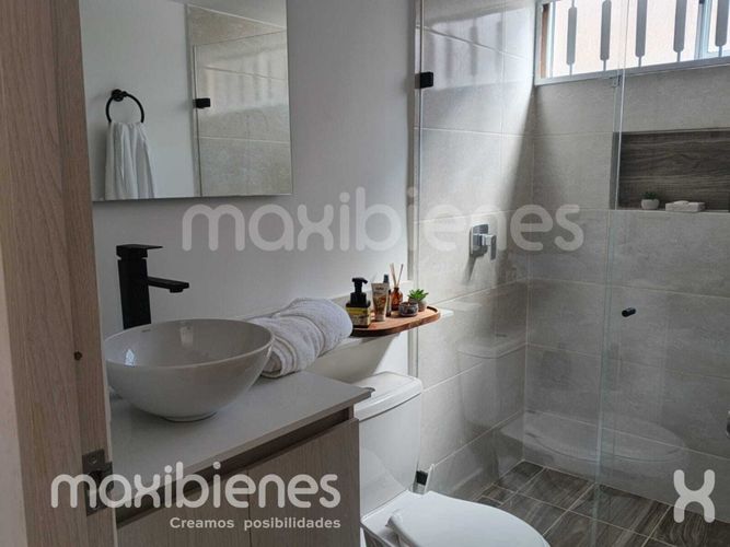 Apartamento de 2 alcobas en venta en San Nicolas, La Ceja, 54 m² · foto 3 de 10