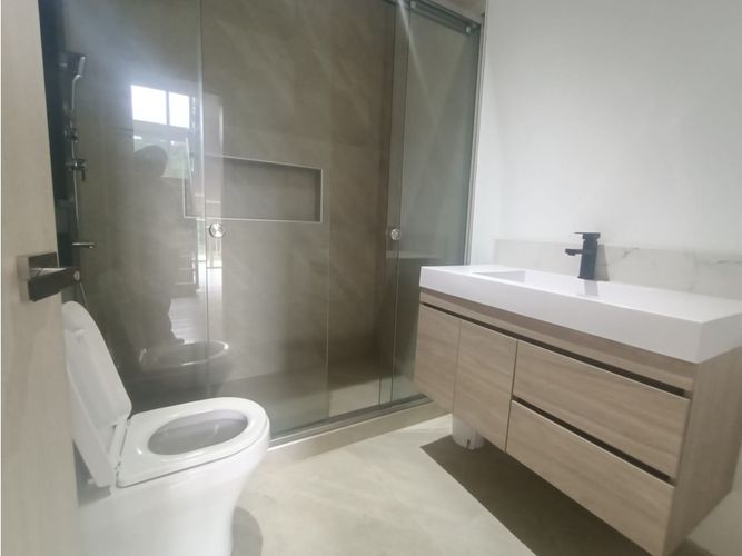 Casa de 6 alcobas en venta en La Doctora, Sabaneta, 560 m² · foto 6 de 23
