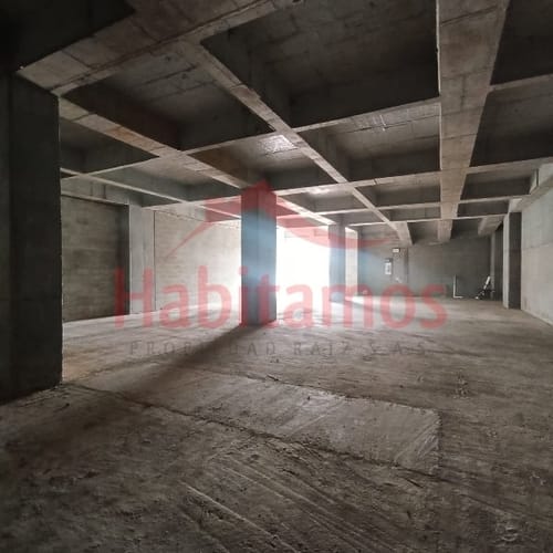 Local en arriendo en Las Casitas, Envigado, 420 m² · foto 5 de 7