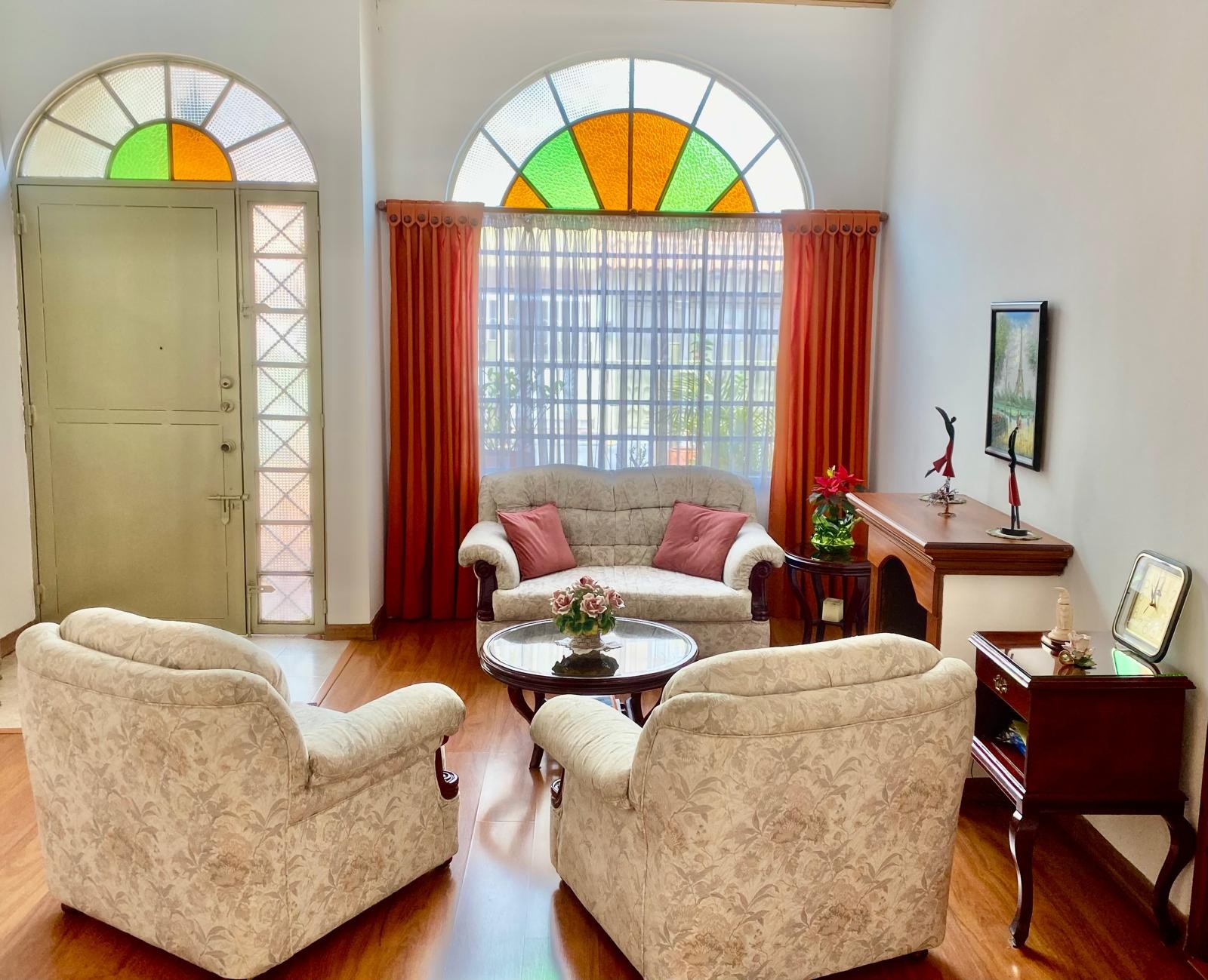 Casa en venta en Santa Lucia, Chía · foto 3 de 24