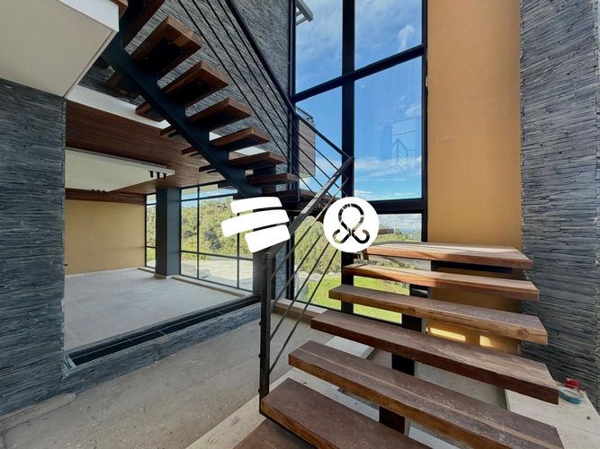 Casa de 5 alcobas en venta en Zona Centro, Envigado, 1500 m² · foto 6 de 24