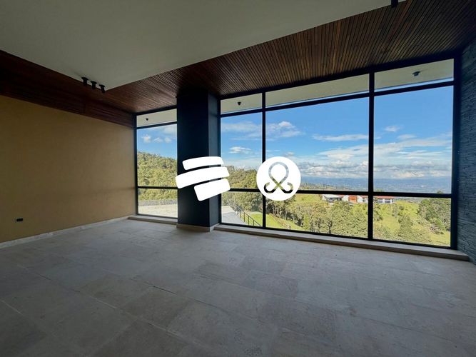 Casa de 5 alcobas en venta en Zona Centro, Envigado, 1500 m² · foto 9 de 24