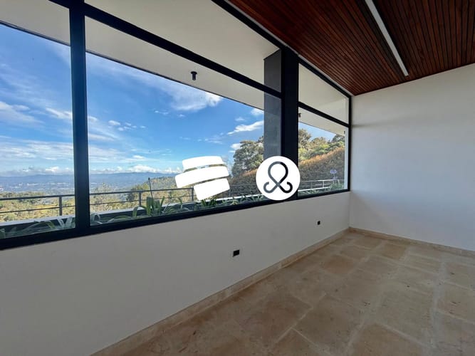 Casa de 5 alcobas en venta en Zona Centro, Envigado, 1500 m² · foto 11 de 24