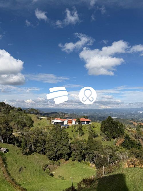 Casa de 5 alcobas en venta en Zona Centro, Envigado, 1500 m² · foto 22 de 24