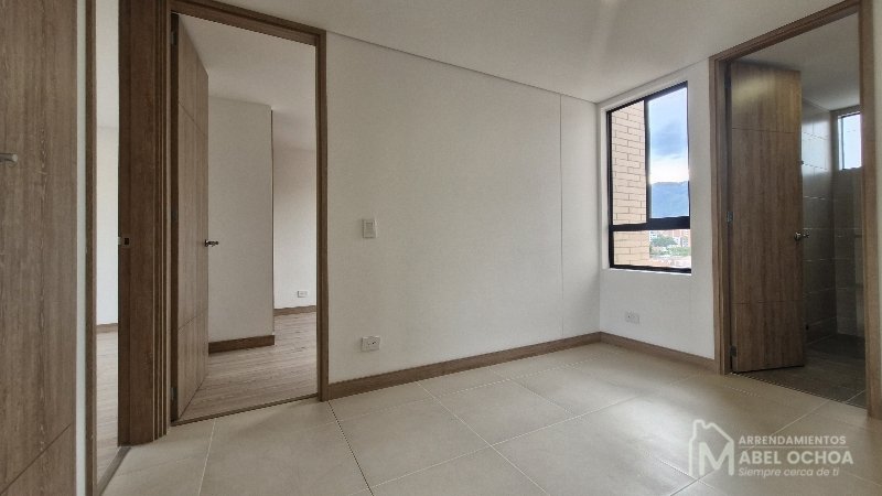 Apartamento en arriendo en Laureles, Medellín · foto 9 de 22