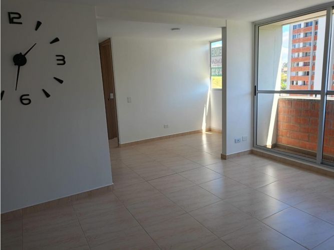 Apartamento de 2 alcobas en venta en El Porvenir, Rionegro, 53 m² · foto 2 de 9