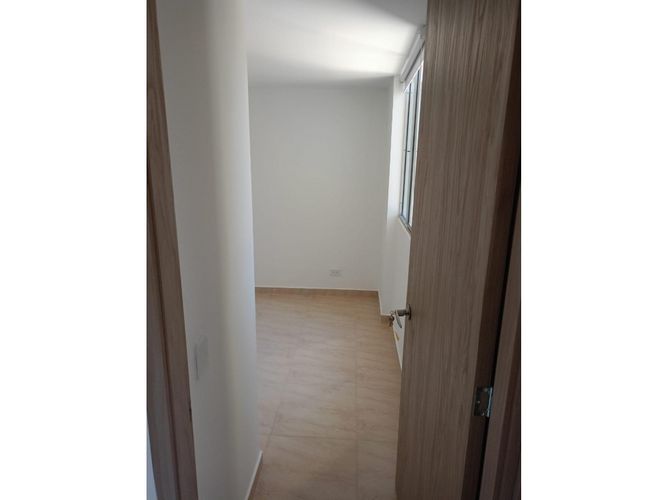 Apartamento de 2 alcobas en venta en El Porvenir, Rionegro, 53 m² · foto 4 de 9