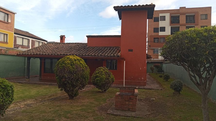 Casa en arriendo en Santa Lucia, Chía · foto 6 de 24