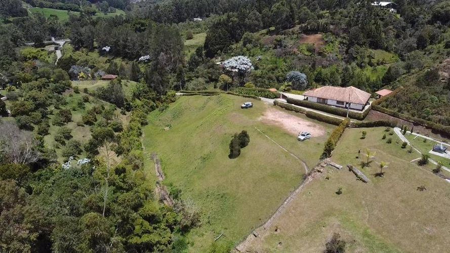 Lote en venta en La Convencion, Rionegro, 6258 m² · foto 4 de 8
