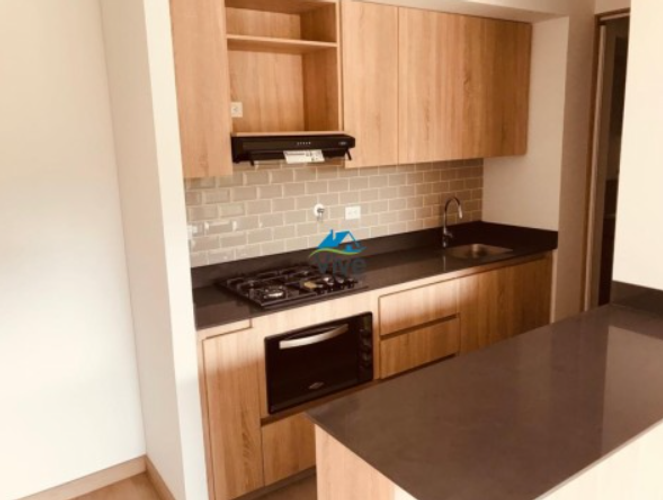 Apartamento de 3 alcobas en venta en El Carmen, El Retiro, 83 m² · foto 2 de 18