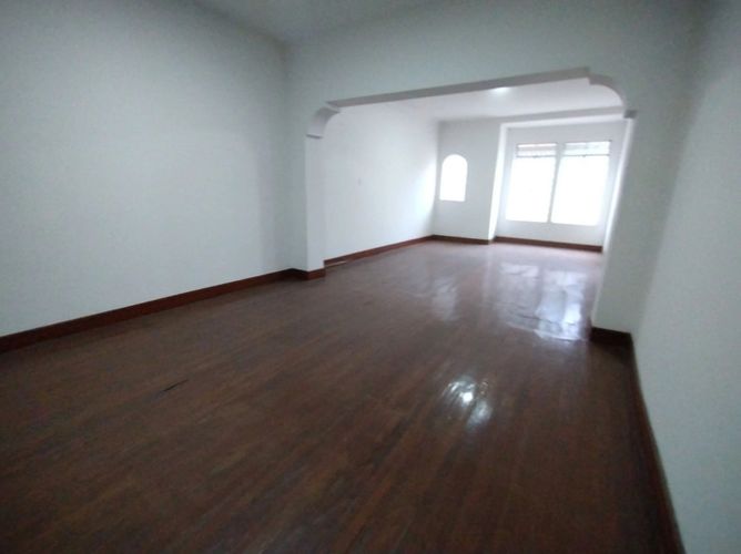 Casa de 5 alcobas en venta en Chapinero, Bogotá, 558 m² · foto 5 de 15