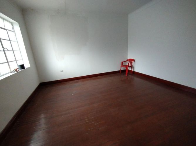 Casa de 5 alcobas en venta en Chapinero, Bogotá, 558 m² · foto 10 de 15