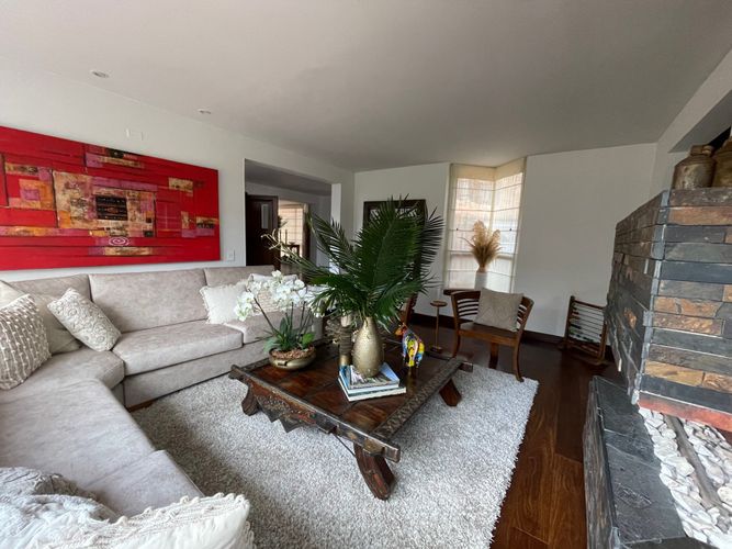 Casa de 4 alcobas en venta en San Jose De Bavaria, Bogotá, 300 m² · foto 21 de 24