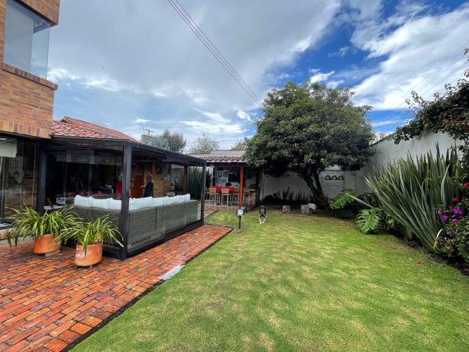 Casa de 4 alcobas en venta en San Jose De Bavaria, Bogotá, 300 m² · foto 24 de 24