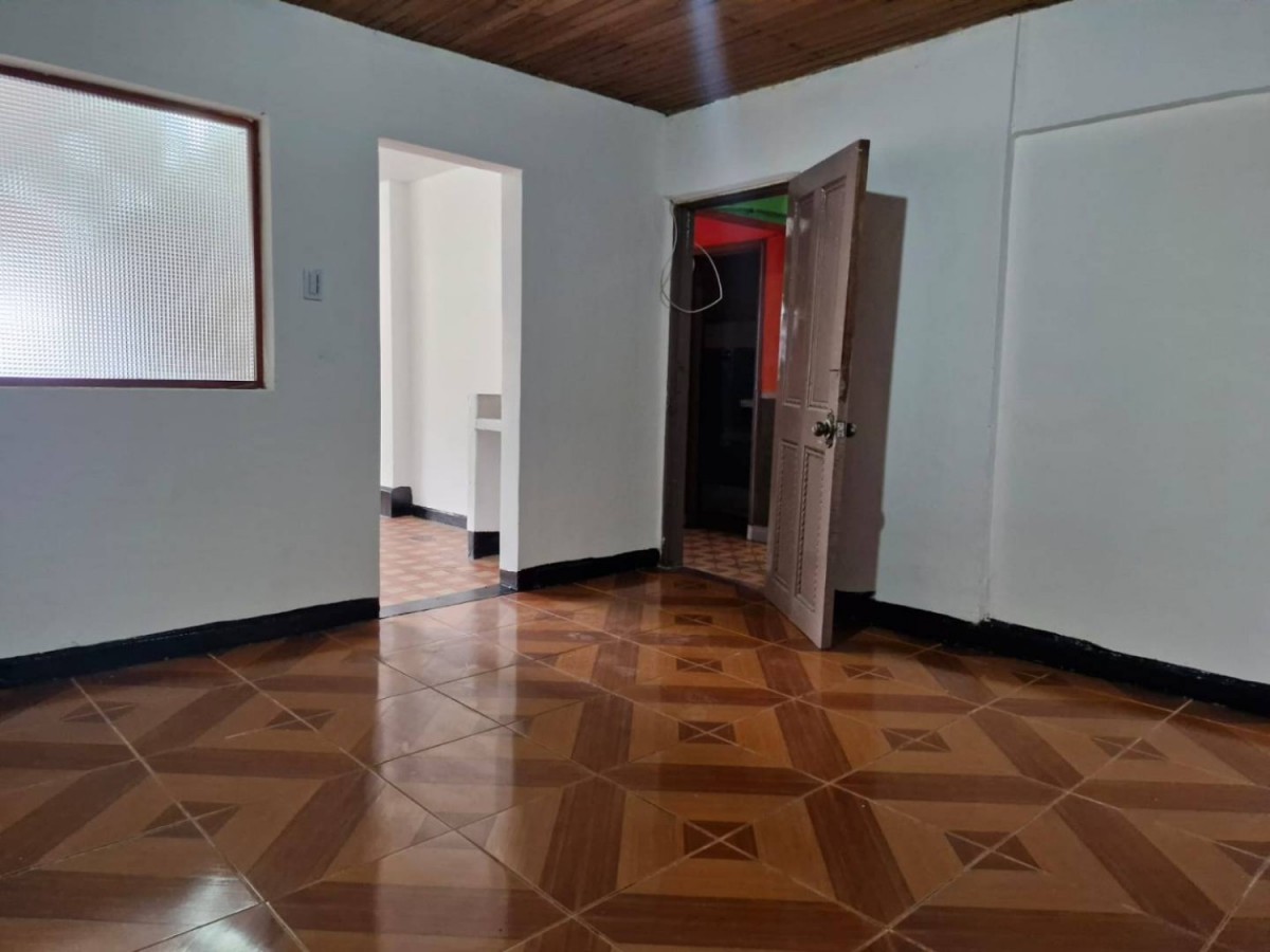 Casa en venta en Eduardo Frey, Bogotá · foto 11 de 23