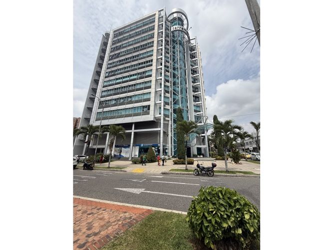 Oficina en venta en Sotomayor, Bucaramanga, 47 m² · foto 2 de 9
