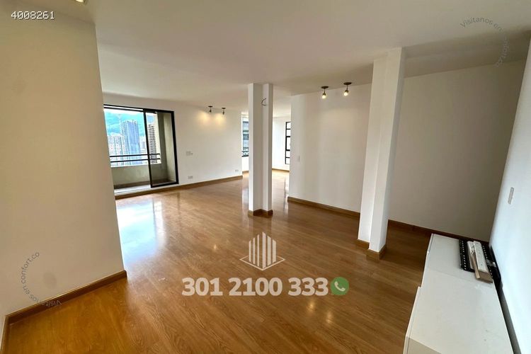 Apartamento de 2 alcobas en arriendo en Castropol, Medellín, 250 m² · foto 12 de 24