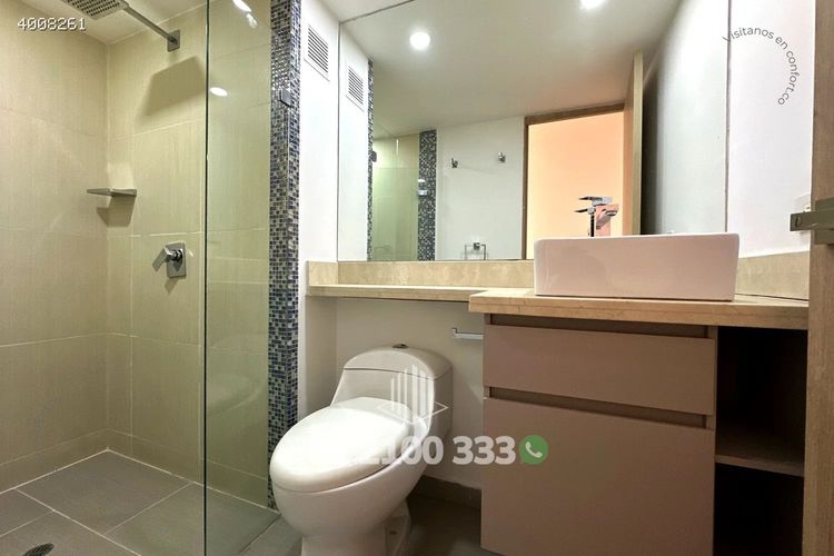 Apartamento de 2 alcobas en arriendo en Castropol, Medellín, 250 m² · foto 15 de 24