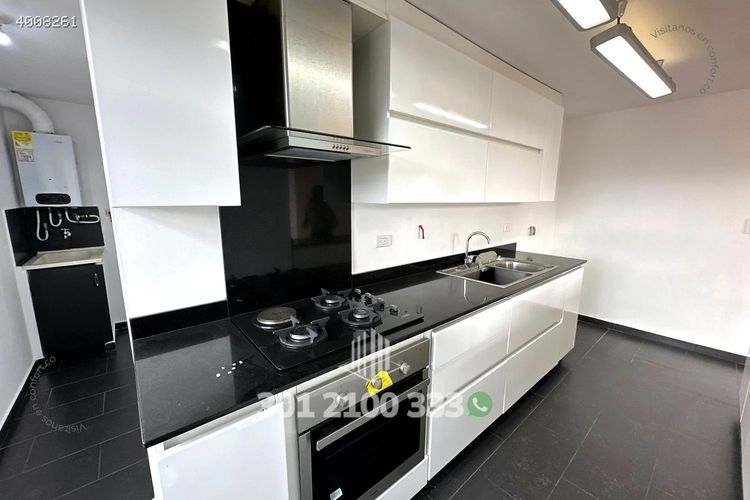 Apartamento de 2 alcobas en arriendo en Castropol, Medellín, 250 m² · foto 14 de 24