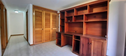 Apartamento en arriendo en Vizcaya, Medellín · foto 4 de 16