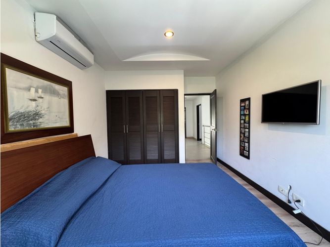 Casa de 3 alcobas en venta en Cabecera Del Llano, Bucaramanga, 290 m² · foto 17 de 24