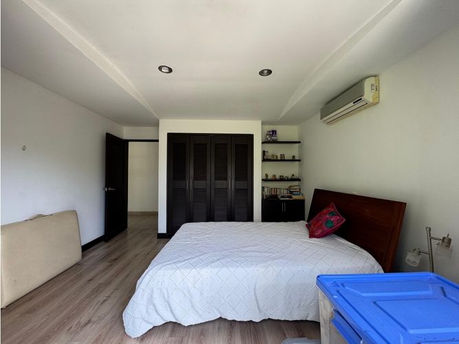 Casa de 3 alcobas en venta en Cabecera Del Llano, Bucaramanga, 290 m² · foto 18 de 24
