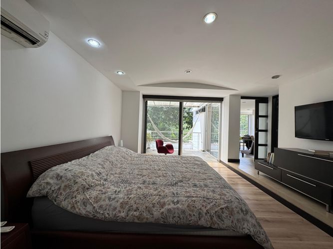 Casa de 3 alcobas en venta en Cabecera Del Llano, Bucaramanga, 290 m² · foto 19 de 24