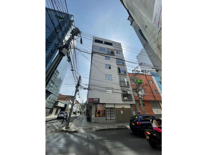 Apartamento de 3 alcobas en venta en Antonia Santos Centro, Bucaramanga, 70 m² · foto 2 de 17