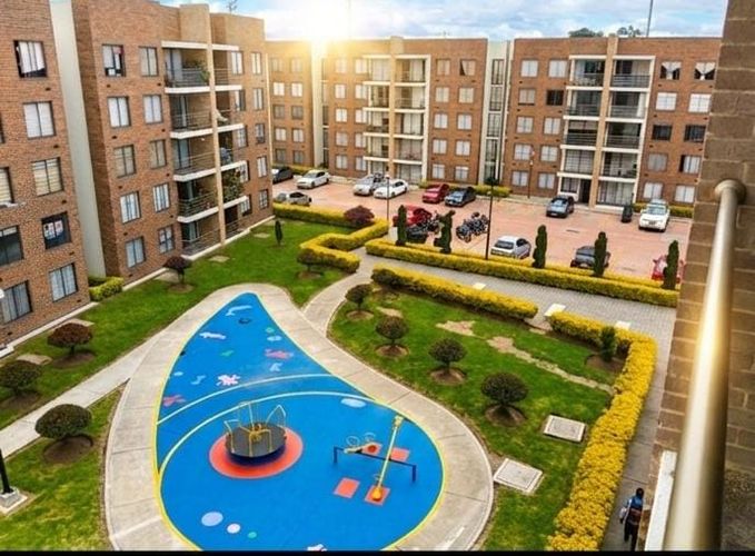 Apartamento de 3 alcobas en venta en El Porvenir, Funza, 78 m² · foto 2 de 17
