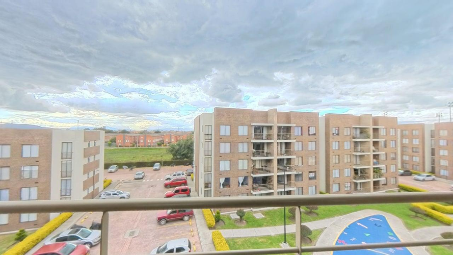 Apartamento de 3 alcobas en venta en El Porvenir, Funza, 78 m² · foto 12 de 17