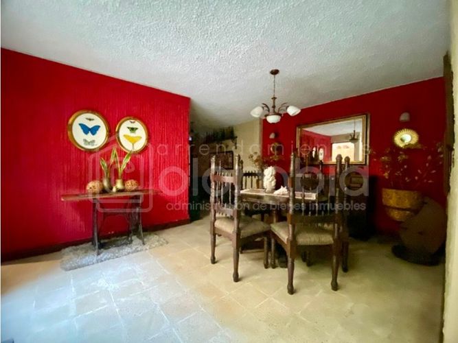 Casa de 4 alcobas en venta en Belén Rosales, Medellín, 360 m² · foto 5 de 24