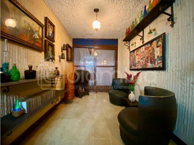 Casa de 4 alcobas en venta en Belén Rosales, Medellín, 360 m² · foto 19 de 24