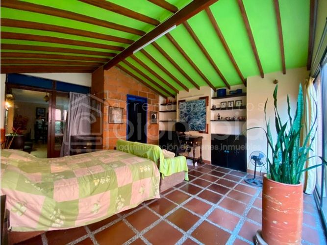 Casa de 4 alcobas en venta en Belén Rosales, Medellín, 360 m² · foto 24 de 24