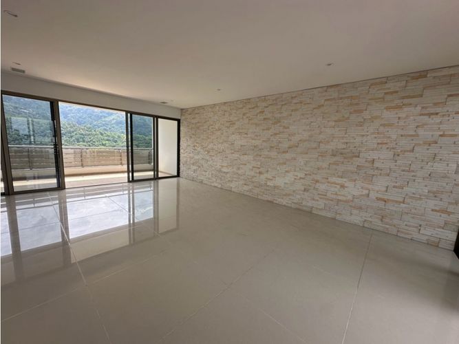 Apartamento de 3 alcobas en venta en Cabecera Del Llano, Bucaramanga, 265 m² · foto 2 de 15
