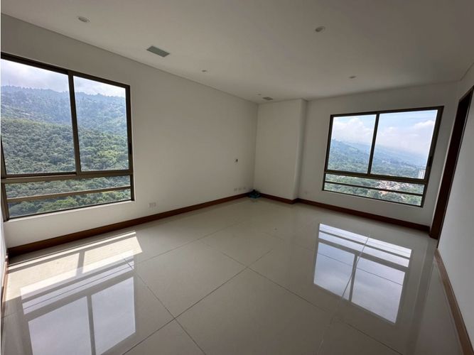 Apartamento de 3 alcobas en venta en Cabecera Del Llano, Bucaramanga, 265 m² · foto 13 de 15