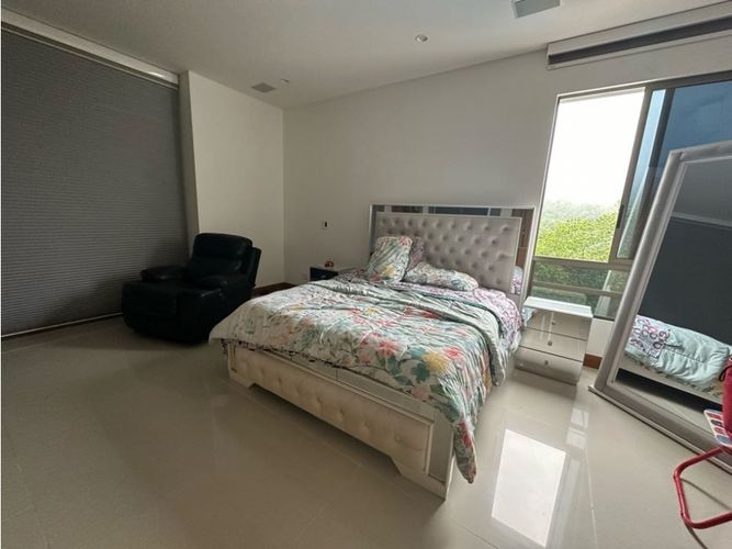 Apartamento de 3 alcobas en venta en Cabecera Del Llano, Bucaramanga, 265 m² · foto 13 de 19