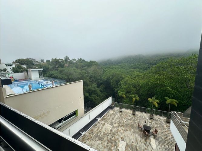 Apartamento de 3 alcobas en venta en Cabecera Del Llano, Bucaramanga, 265 m² · foto 17 de 19