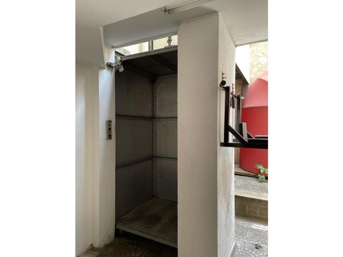 Edificio en venta en Cabecera Del Llano, Bucaramanga, 1000 m² · foto 6 de 9