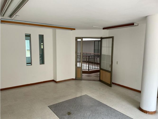 Edificio en venta en Cabecera Del Llano, Bucaramanga, 1000 m² · foto 7 de 9