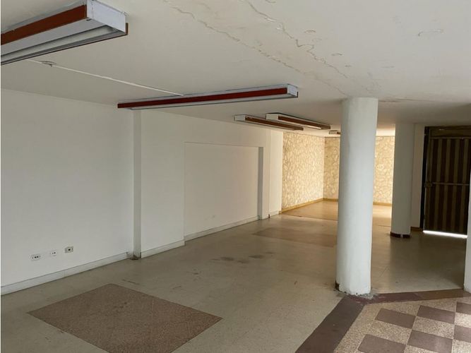 Edificio en venta en Cabecera Del Llano, Bucaramanga, 1000 m² · foto 9 de 9