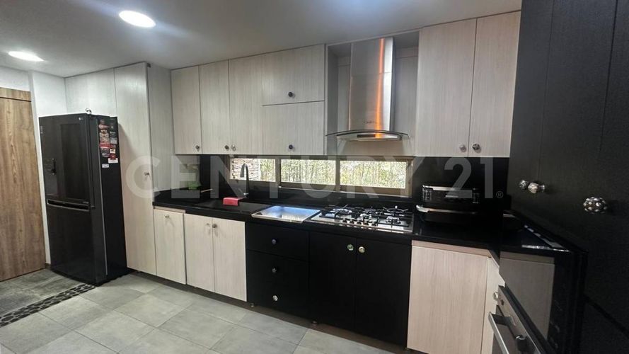 Casa de 3 alcobas en venta en La Mosquita, Rionegro, 310 m² · foto 6 de 24
