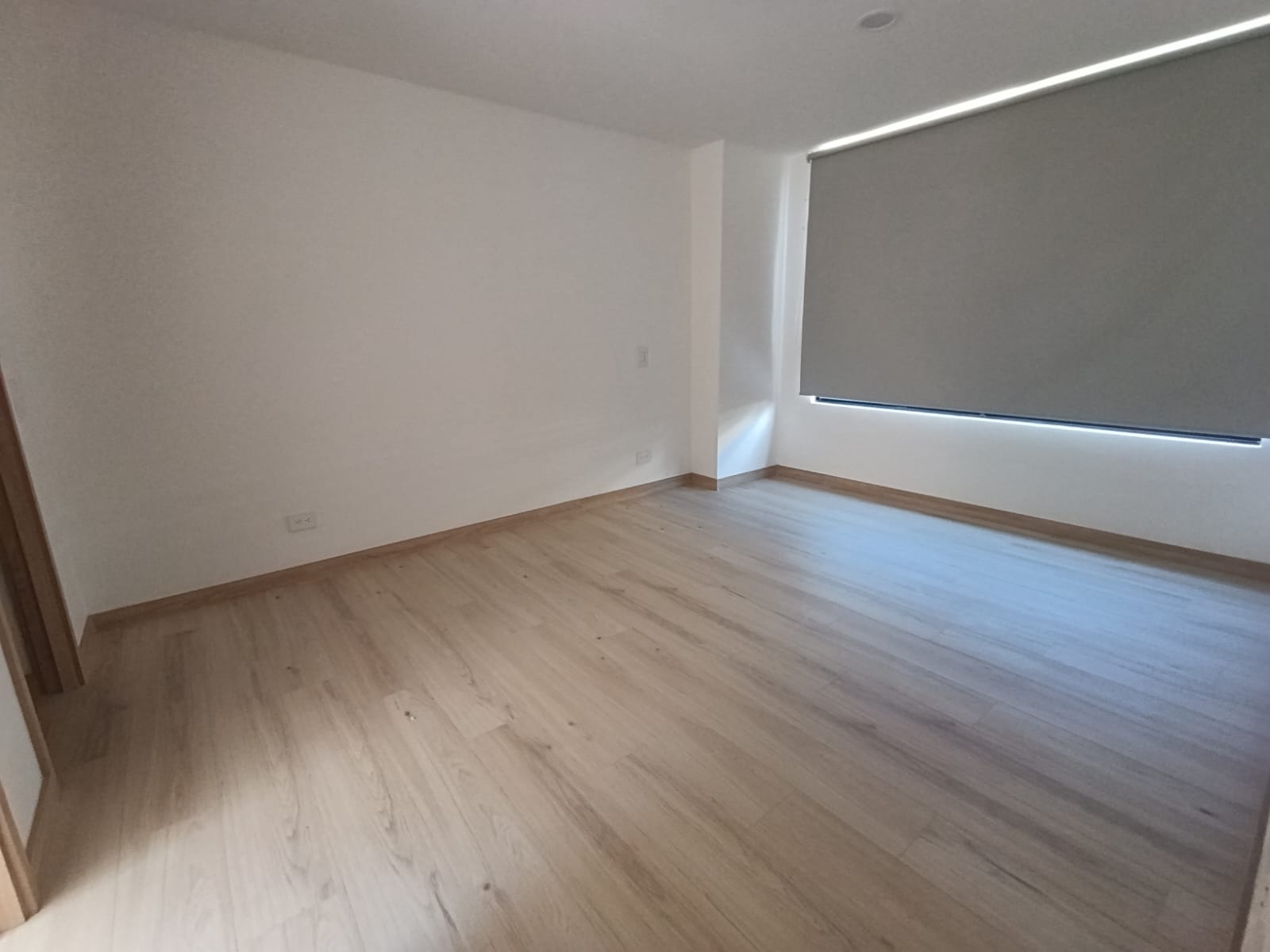 Apartamento en arriendo en Camino Verde, Envigado · foto 5 de 16