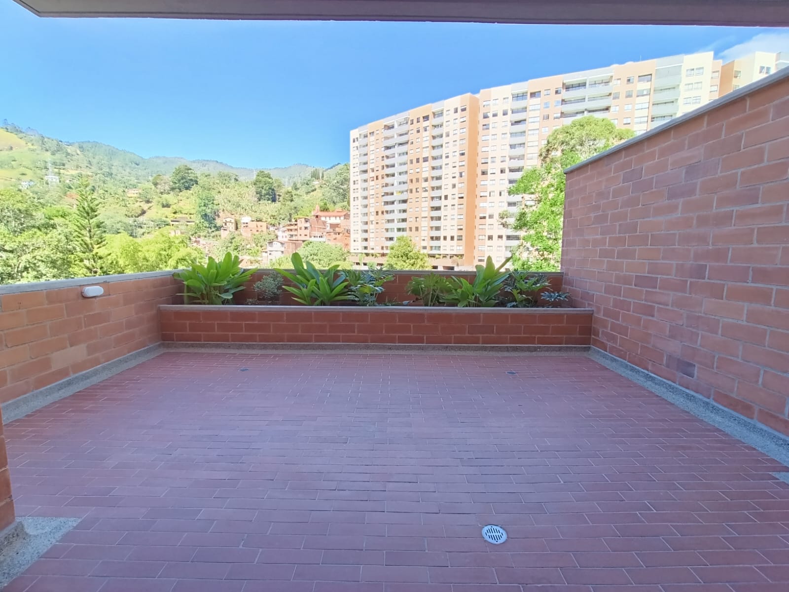Apartamento en arriendo en Camino Verde, Envigado · foto 11 de 16