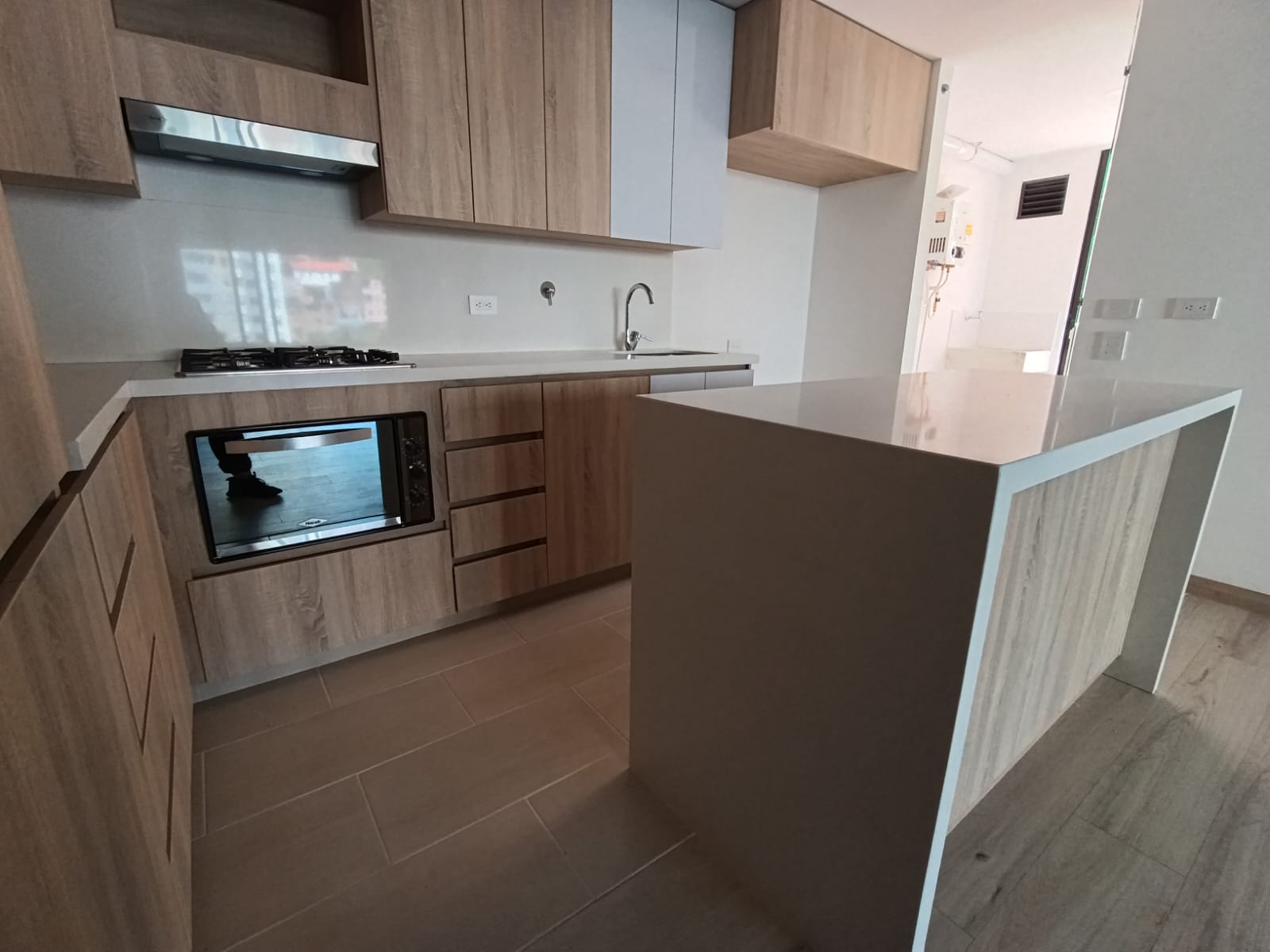 Apartamento en arriendo en Camino Verde, Envigado · foto 15 de 16