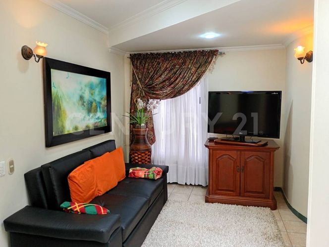 Casa de 6 alcobas en venta en La Virgen Sector La Balsa, Chía, 359 m² · foto 10 de 20