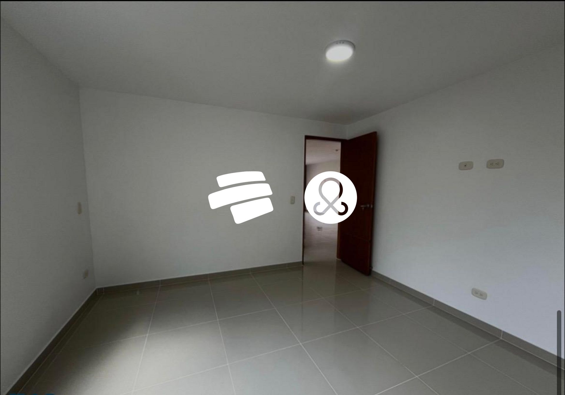 Apartamento en venta en Zona Centro, Envigado · foto 14 de 19