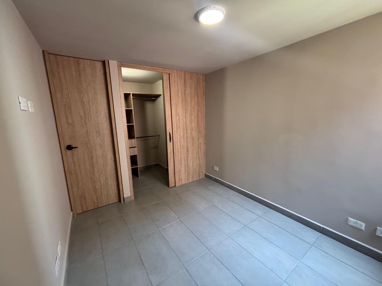 Apartamento en venta en San Antonio De Prado, Medellín · foto 6 de 13