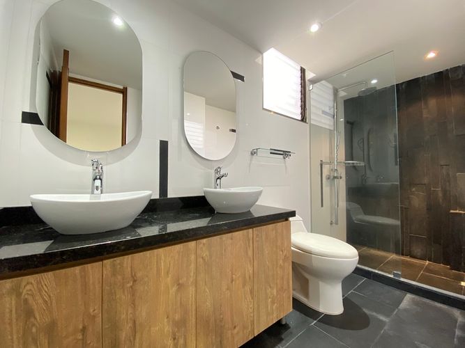 Apartamento de 4 alcobas en arriendo en El Poblado, Medellín, 198 m² · foto 15 de 18