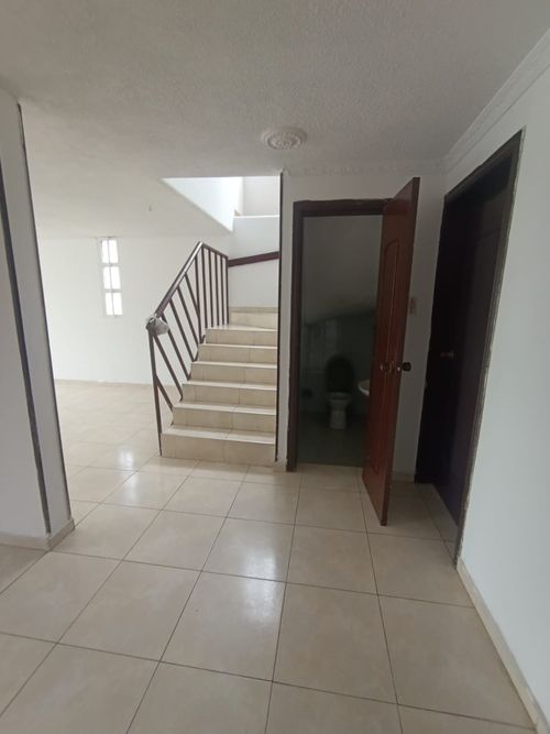 Casa de 6 alcobas en venta en Santa Rita, Chía, 170 m² · foto 6 de 22