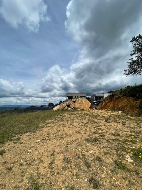Lote en venta en Las Palmas, Envigado, 1494 m² · foto 4 de 12
